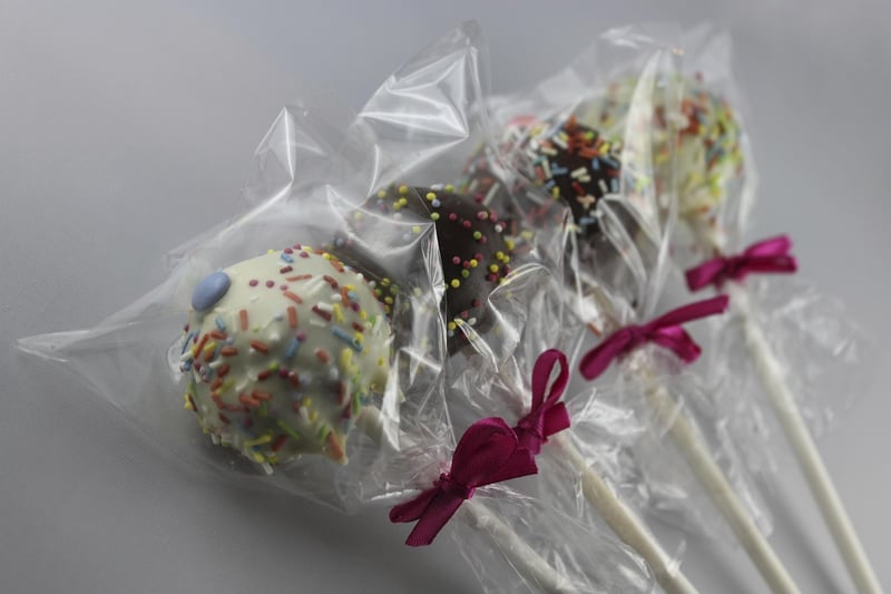Colorful and creative cake pops